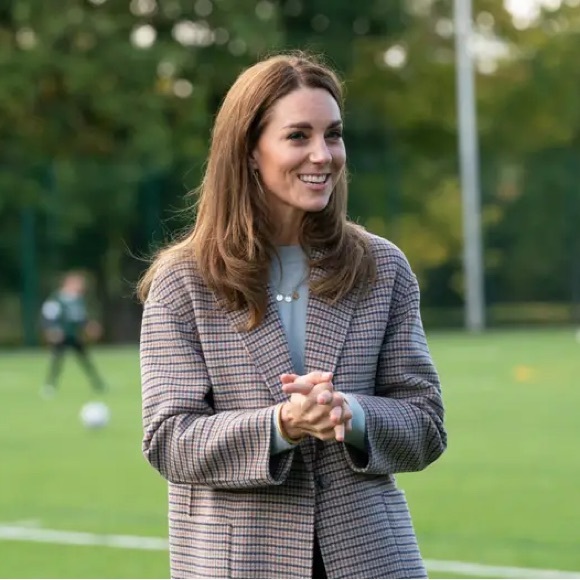 The SUIN Check Double Long Coat - Picture 5 of 6